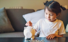 Chuyên gia ứng xử ra sao khi con cần tiền tiêu vặt