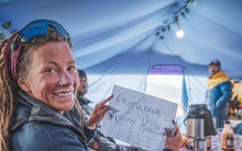 Người phụ nữ phá kỷ lục về tốc độ leo lên 14 ngọn núi cao nhất Trái Đất là ai?