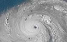 Biển Đông có thể đón 5-7 cơn bão