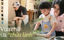 Những hoạt động thư giãn và “chữa lành” giữa lòng thành phố đang được ưa chuộng tại TP.HCM, nhiều người nổi tiếng cũng áp dụng theo