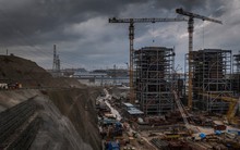 Trung Quốc đổ tỷ USD đào kho "vàng xanh" cả thế giới mơ ước: Cư dân 1 nước ĐNÁ chứng kiến hậu quả nhãn tiền