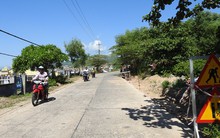 Đồng thuận hiến đất mở đường