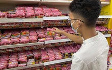 Bất ngờ: Mì Hảo Hảo được người dân đô thị chọn mua nhiều hơn ở nông thôn, bia Sài Gòn và Tiger chia nhau "thống trị" 2 vùng