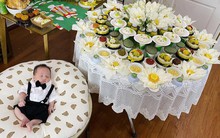 Đam mê hoa sen, mẹ sáng tạo mâm cỗ đầy tháng ngập sắc sen cho con được hội chị em khen ngợi