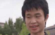 "Thiên tài toán học" Bắc Đại 32 tuổi không nhà không xe bị cười nhạo, mức lương được tiết lộ khiến netizen ngạc nhiên