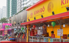 Thị trường bánh Trung thu Hà Nội: Nơi xếp hàng chờ, nơi vắng bóng khách mua