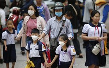 Hơn 1,7 triệu học sinh TP HCM trở lại trường