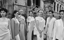 Hồ Ngọc Hà độc lạ chụp ảnh Sài Gòn xưa