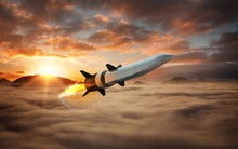 Nắm lượng lớn EIB và VIX trong tay, cổ phiếu của 1 doanh nghiệp "cùng họ" trần liên tiếp, tăng 50% trong nửa tháng