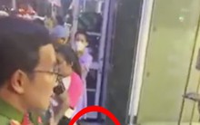 Tạm giữ thanh niên 'cạo trọc đầu mặc đồ thầy tu' cướp tiệm vàng ở Bình Định