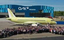 SJ-100 lao vút lên bầu trời, thư ký TT Putin tuyên bố "Thành công lớn": Nga chính thức khôi phục vị thế hàng đầu