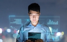 Triệu phú tự thân Mỹ dạy cách dùng AI để kiếm hàng nghìn USD mỗi tháng