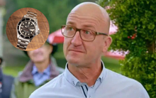 Người đàn ông rơi nước mắt khi biết giá trị thực của chiếc Rolex được cha truyền lại: Hàng cũ cất kỹ có giá ngang ô tô