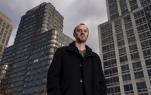 Chân dung nhà đầu tư 39 tuổi vừa khiến 3 tỷ phú thiệt hại 99 tỷ USD, "tấn công" cả tỷ phú từng giàu nhất châu Á