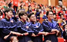 Gần 70% sinh viên Đại học Ngoại thương tốt nghiệp loại giỏi trở lên