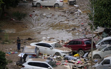 Mưa bão tàn phá Trung Quốc ngày thứ 7 liên tiếp