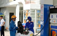 Đã đến lúc bỏ quỹ bình ổn giá xăng dầu?