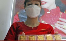 Giá vàng bật tăng mạnh