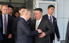 Điện Kremlin tiết lộ Tổng thống Nga - Chủ tịch Triều Tiên tặng nhau món quà đặc biệt