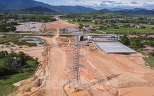 Cận cảnh cao tốc Vân Phong - Nha Trang gần 12.000 tỷ nguy cơ 'lụt' tiến độ