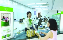 Chỉ giảm lãi suất chưa đủ giải tỏa ách tắc dòng vốn