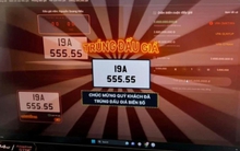 Phiên đấu giá biển số xe lịch sử: 2 biển 55.555 được trả gần 17 tỷ, "đại gia" nào sở hữu?