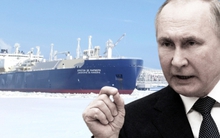 Động thái hiếm thấy của Nga gây bất ngờ: Đưa tàu 'không nón, giáp' tiến vào tuyến đường nguy hiểm nhất hành tinh