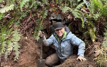 Nghe đồn về mỏ vàng thần bí hàng tỷ USD, người đàn ông dành 23 năm đi tìm, vừa thấy manh mối lại bị lấp vì lở đất: ‘Tôi tin mình đang đi đúng hướng’