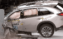 Video này cho thấy xe ‘cận sang’ Mazda CX-90 làm thế nào để đạt chứng nhận an toàn cao hàng top thế giới