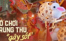 Đèn lồng hot nhất phố Hàng Mã giúp tiểu thương đạt lợi nhuận "khủng": Một ngày bán 300 chiếc, khách đông nghịt, liên tục cháy hàng