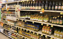 Một nguyên liệu có mặt trong hầu hết mọi căn bếp đang chứng kiến bão giá kỷ lục, nguồn cung khan hiếm được xem quý như vàng