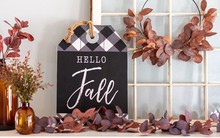 9 mẹo trang trí nhà mùa thu cho không gian sống thêm ấm cúng