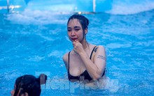 Công viên nước Hồ Tây đông nghịt người đến giải nhiệt trong ngày 2/9