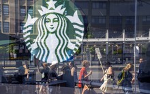 Starbucks bị kiện vì bán nước trái cây nhưng không có... trái cây
