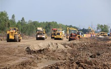 Gỡ vướng để đẩy nhanh tiến độ thi công trục giao thông kết nối với TP Hồ Chí Minh