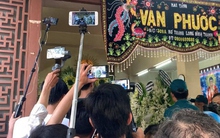 Youtuber, Tiktoker livetream kiếm tiền phản cảm sẽ bị xử phạt thế nào?