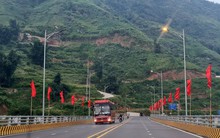 Thông xe tuyến đường nối cao tốc Nội Bài - Lào Cai đi Sa Pa