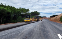 Cao tốc Bắc - Nam, vẫn đau đáu chuyện vật liệu và mặt bằng