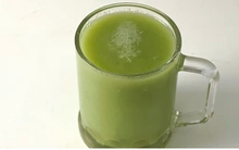 Uống nước ép từ loại quả này giúp đẩy lùi cholesterol xấu