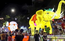 Trung thu đang thành tết của người lớn?