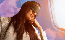 Hành khách "ngủ say" không dậy khi máy bay hạ cánh, tiếp viên đến gọi phát hiện sự thật tá hỏa, không thể cứu vãn