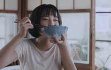 3 dấu hiệu cho thấy bạn đang ăn quá nhiều muối, sức khỏe sớm lao dốc