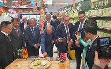 Cholimex Food tham gia sự kiện Tuần lễ Hàng Việt Nam tại Pháp