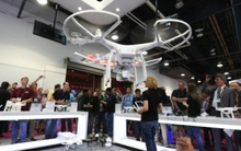 Hơn 70% thị trường toàn cầu nằm trong tay Trung Quốc: Sức mạnh "khủng khiếp" khiến gã khổng lồ châu Âu tự rút lui