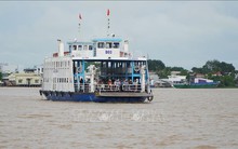 Phà Vàm Cống tấp nập người qua lại sau 4 năm dừng hoạt động