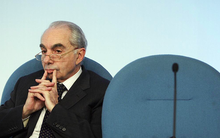 Cựu thủ tướng Ý cáo buộc tên lửa Pháp bắn nhầm máy bay chở 81 người khi cố ám sát lãnh đạo Libya