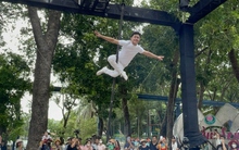 Các khu vui chơi ở TP.HCM vẫn đông đúc nhộn nhịp trong ngày thứ 3 của kỳ nghỉ lễ