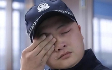 "Mới 30 tuổi mà đã 6 lần vào tù trong 13 năm": Quản giáo gặng hỏi phạm nhân mới phát hiện chân tướng khiến ông rơi nước mắt