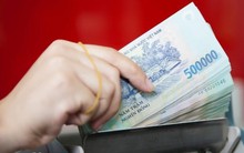 Người dân “chê” thanh toán tiền mặt