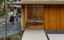 Ngôi nhà với khoảng sân vườn thiết kế đẹp như tranh vẽ ở Nhật